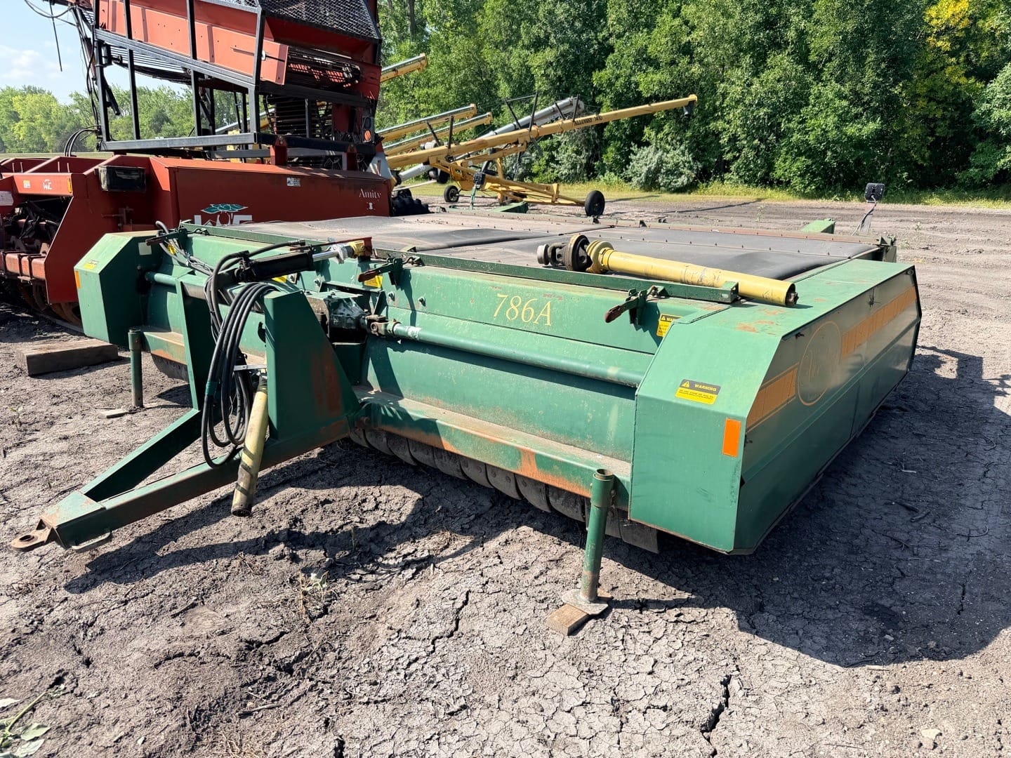 Art's Way 786A Equipment Image0