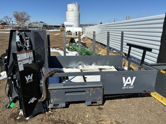 Art's Way 864 Equipment Image0
