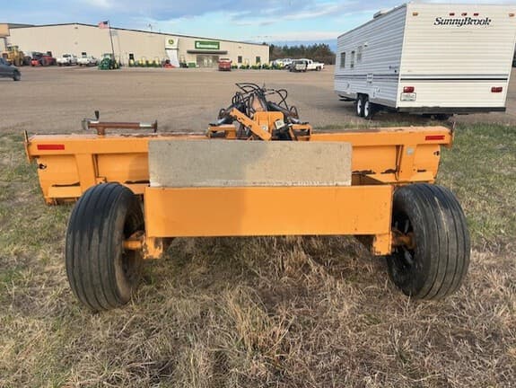 Image of Art's Way LS1400 equipment image 3