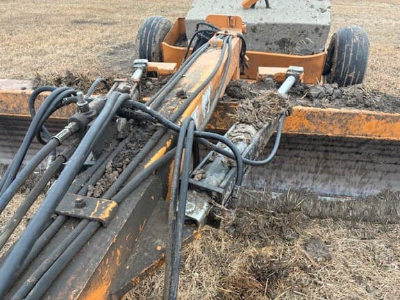 Image of Art's Way LS1400 equipment image 1