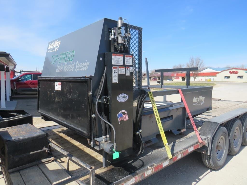 Art's Way 864 Equipment Image0