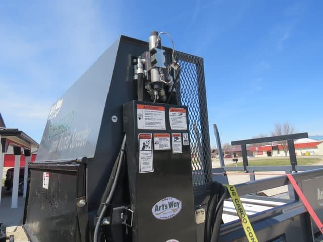 Image of Art's Way 864 equipment image 2