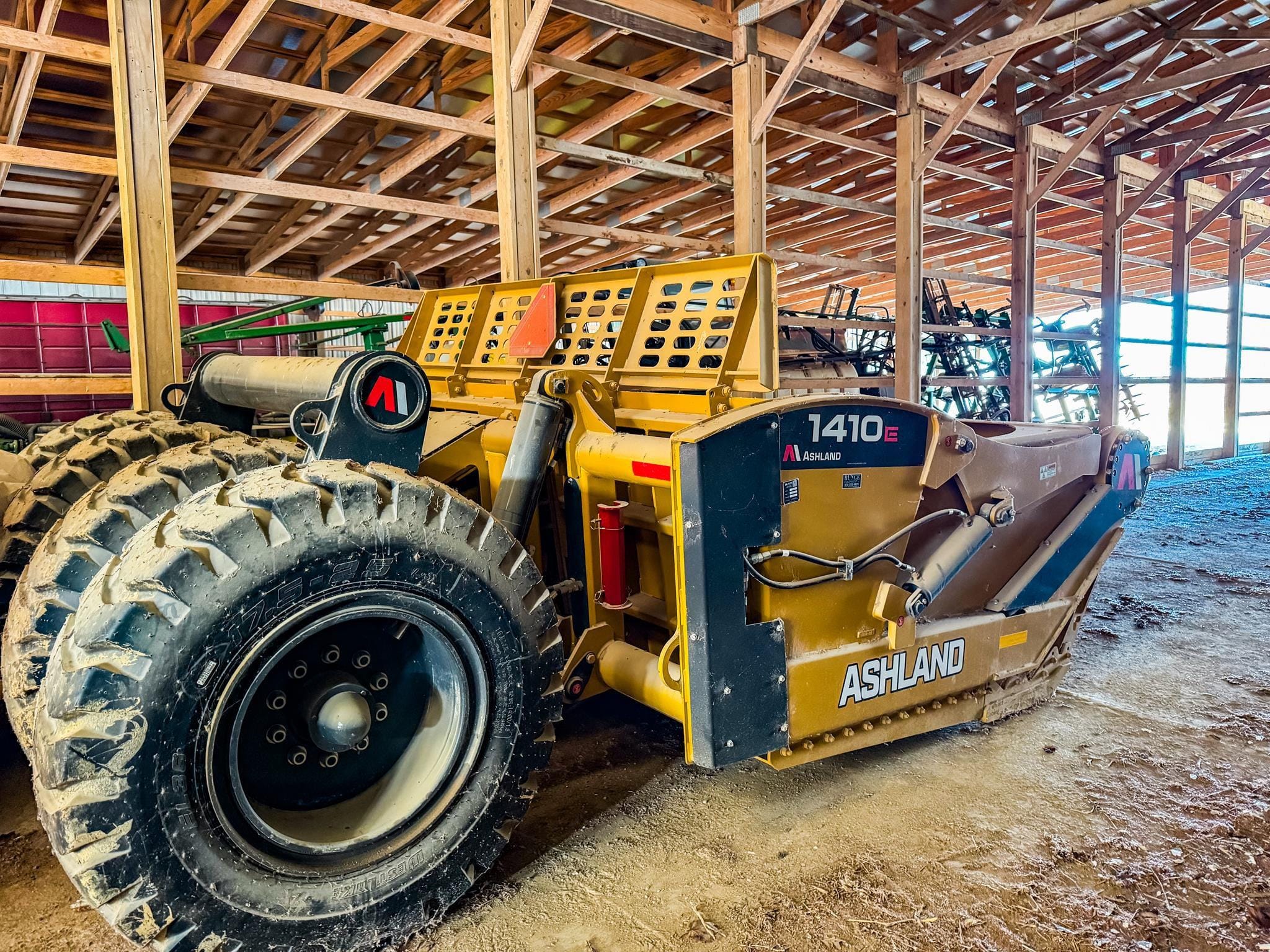 Ashland 1410E Equipment Image0