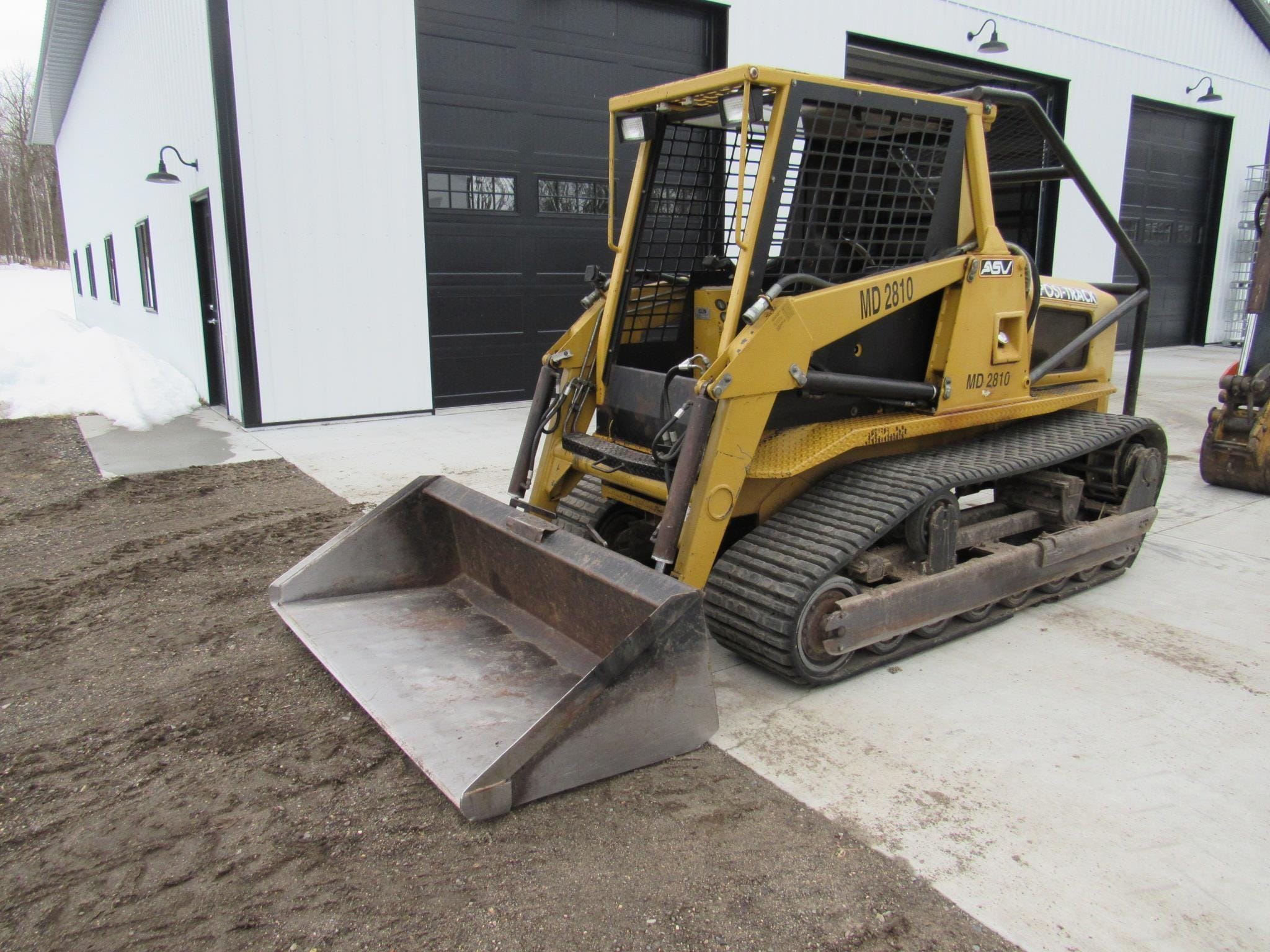 ASV MD2810 Equipment Image0