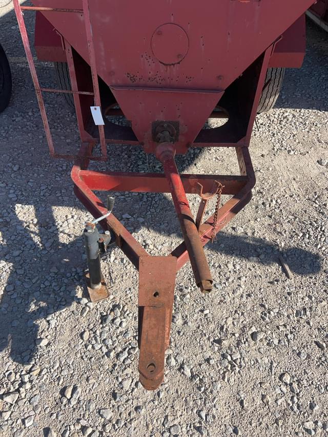 Image of Grain-O-Vator Auger Wagon equipment image 1
