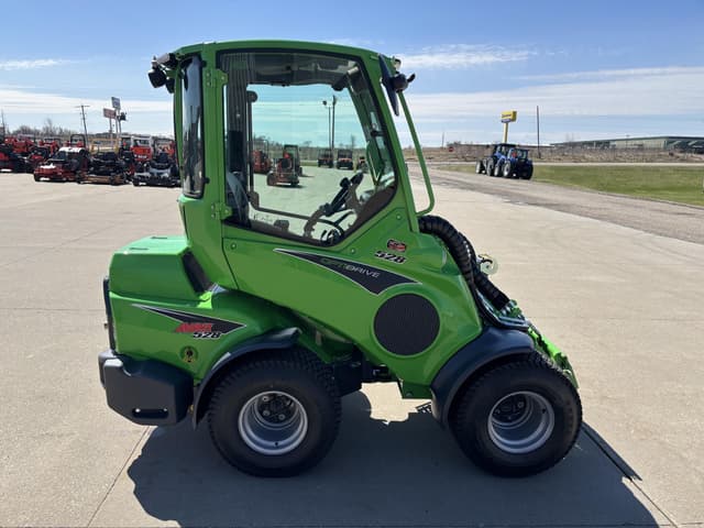 Image of AVANT 528 equipment image 4