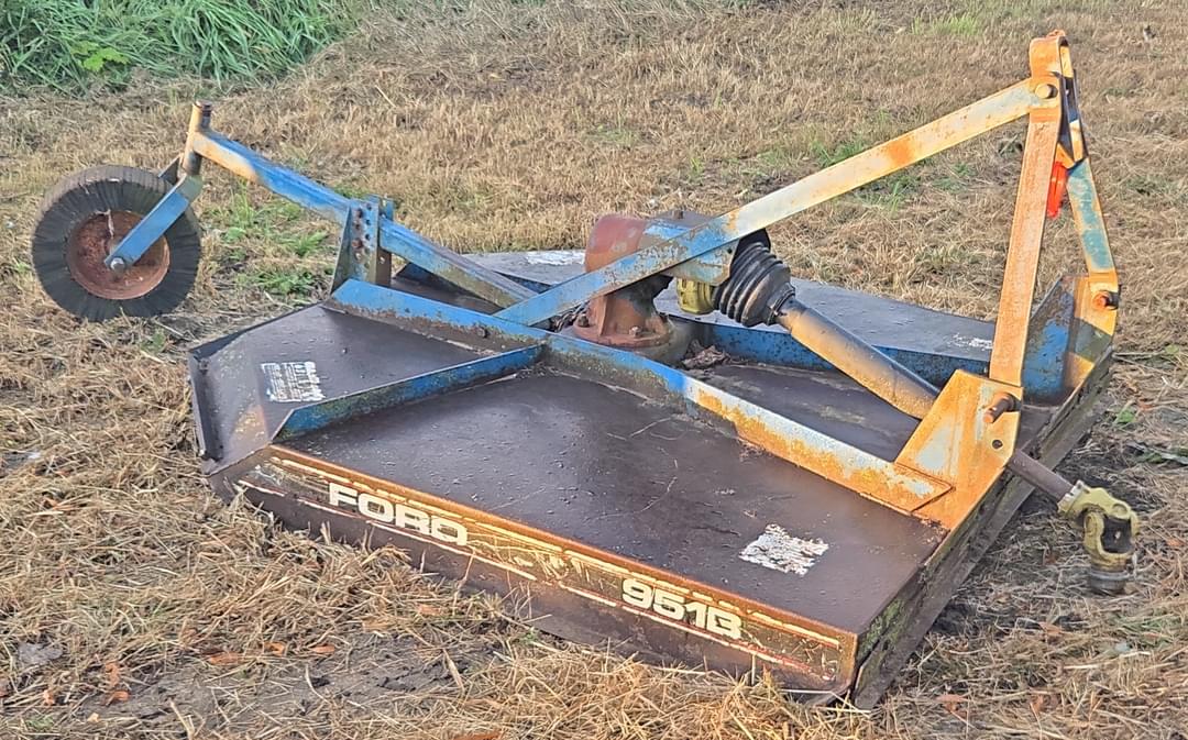 Image of Ford 951B Primary image