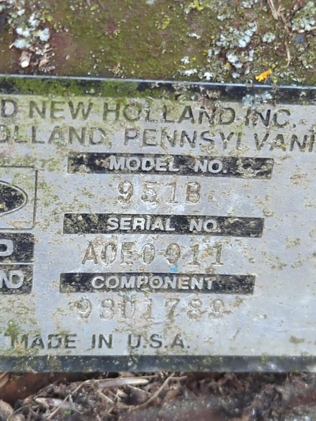 Image of Ford 951B equipment image 2