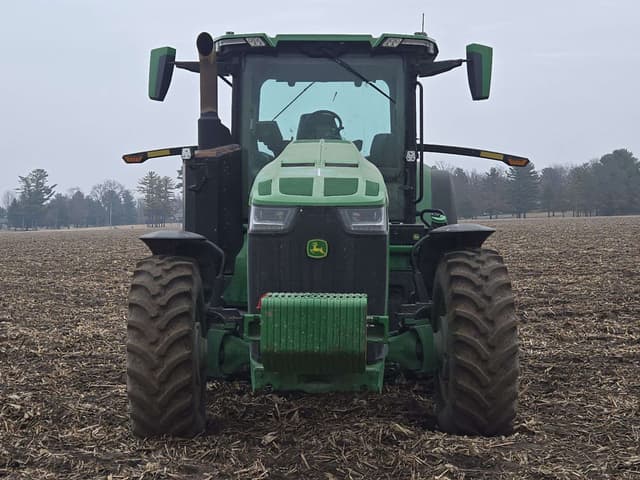 Image of John Deere 8R 250 equipment image 2