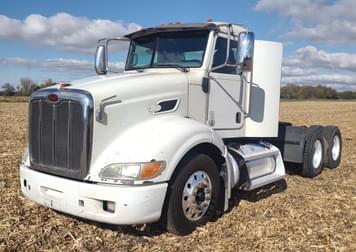Main image Peterbilt 384