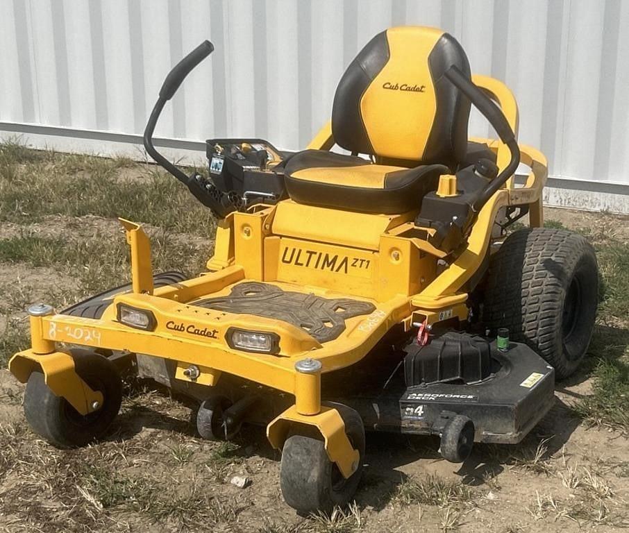 Image of Cub Cadet Ultima ZT1 Primary image