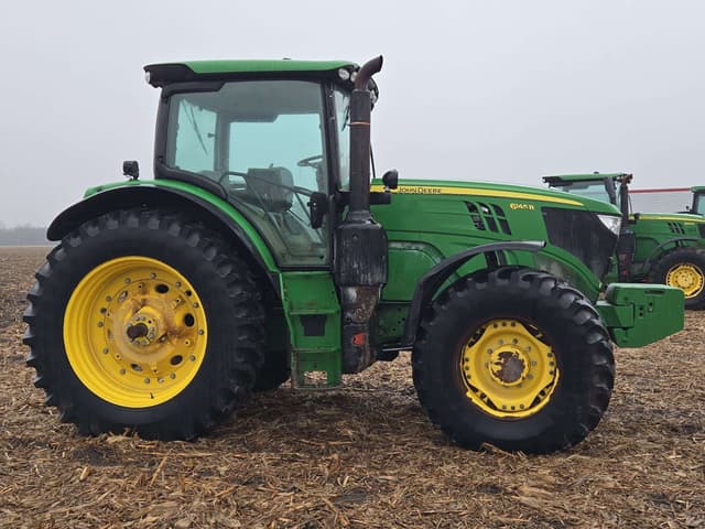 Image of John Deere 6145R equipment image 3