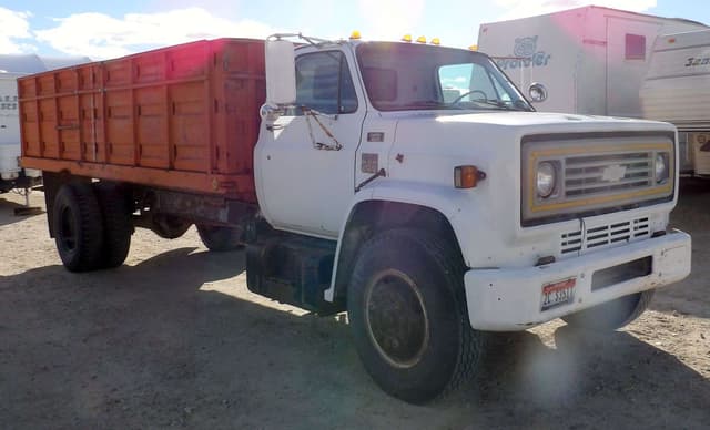 Image of Chevrolet C65 equipment image 1