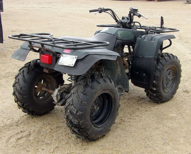 Image of Yamaha 350 equipment image 4