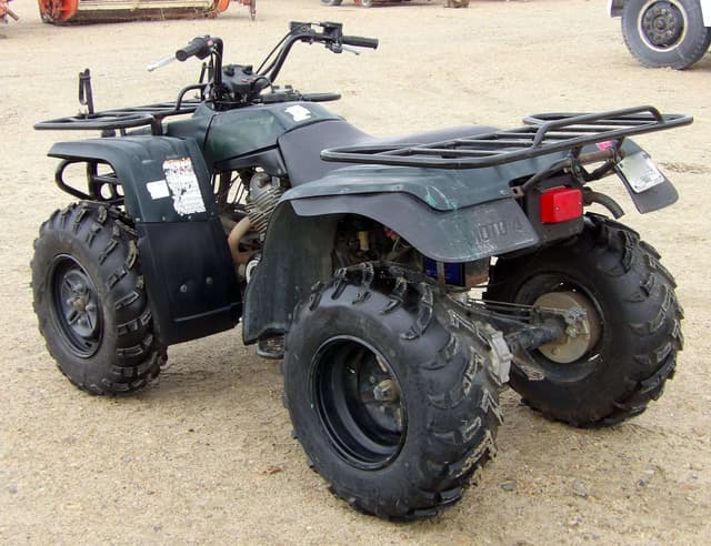 Image of Yamaha 350 equipment image 3