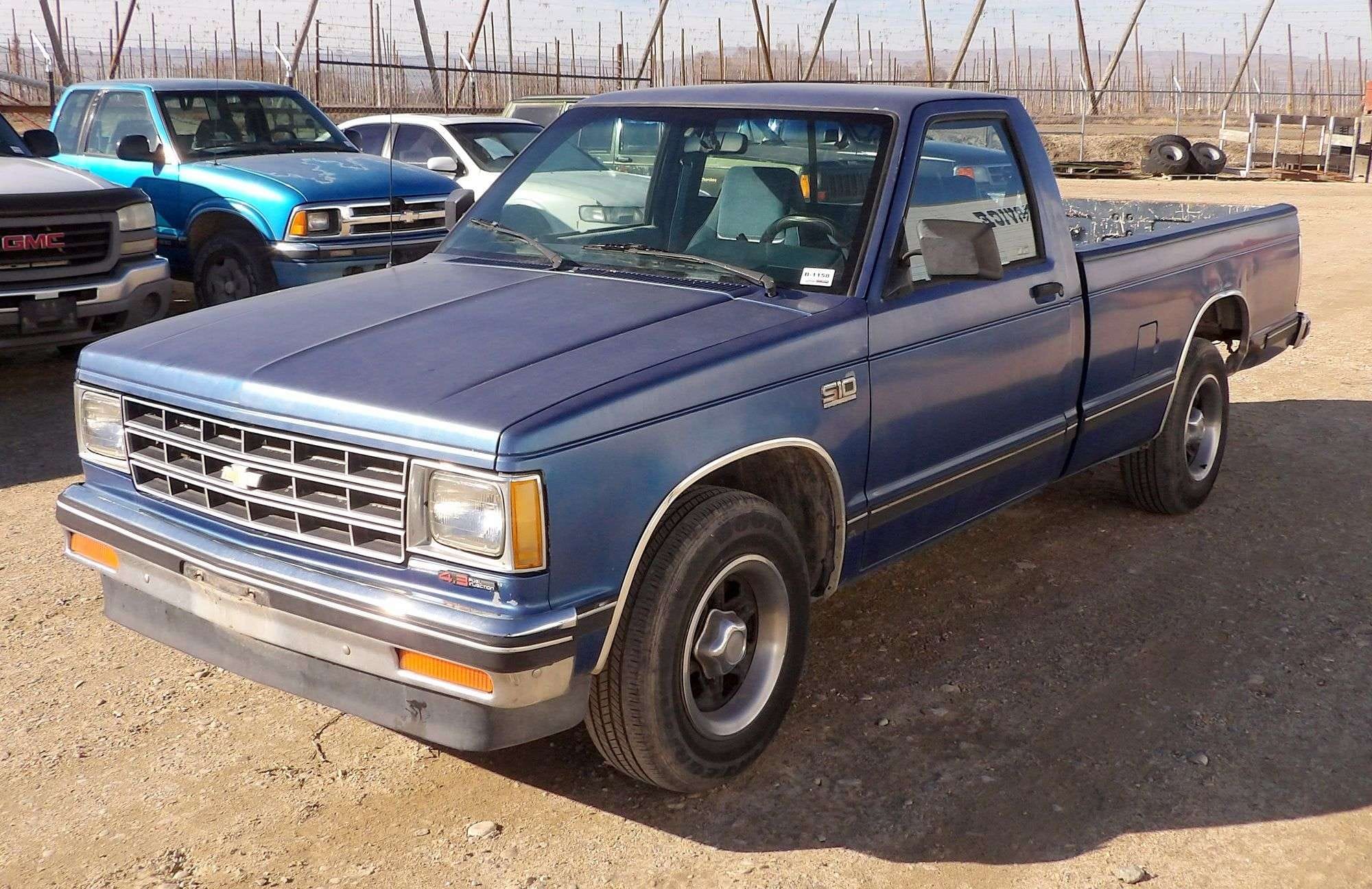 1990 Chevrolet S10 Equipment Image0