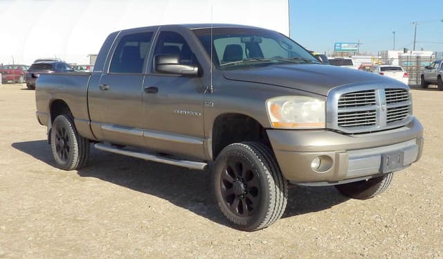 Image of Dodge Ram 1500 equipment image 1