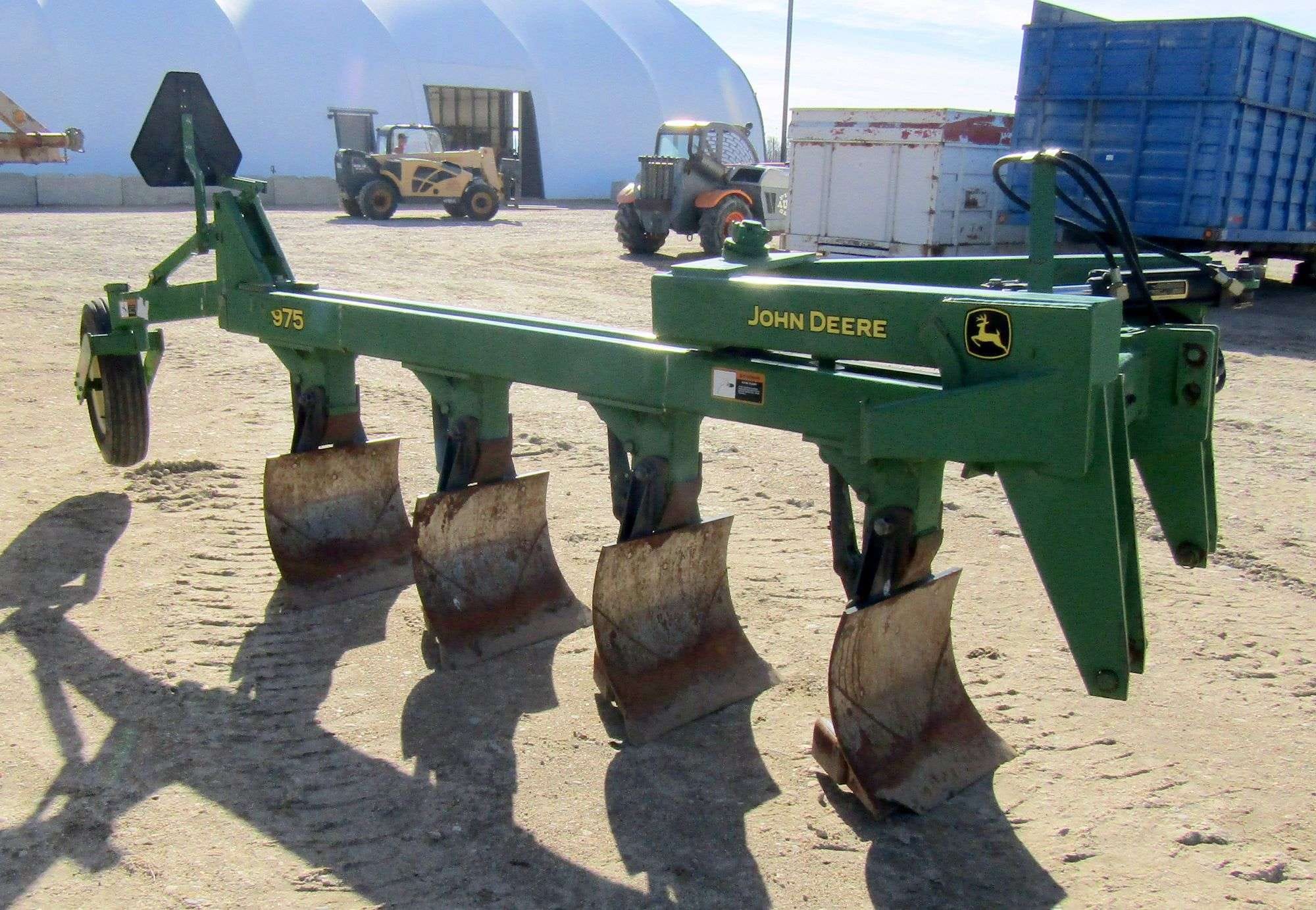 John Deere 975 Equipment Image0