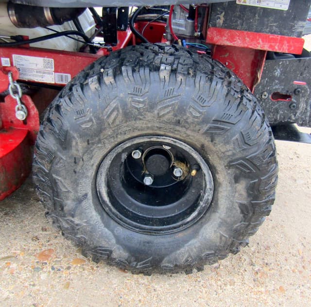 Image of Toro Timecutter equipment image 4