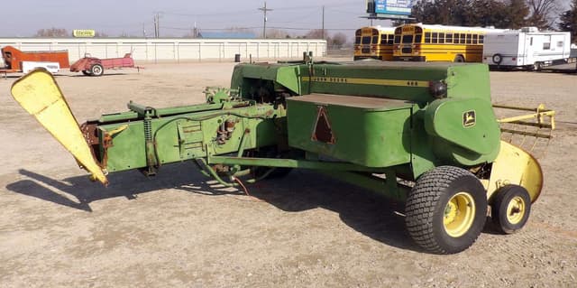 Image of John Deere 466 equipment image 1