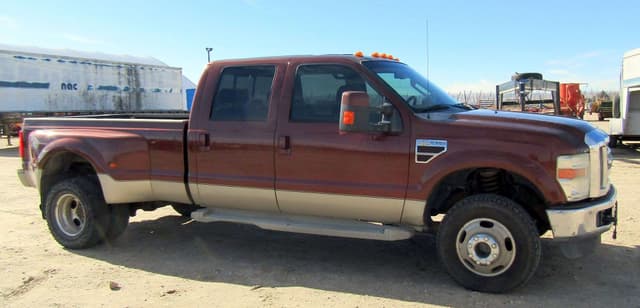 Image of Ford F-350 equipment image 1