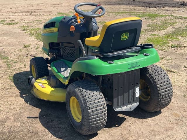 Image of John Deere 115 equipment image 2