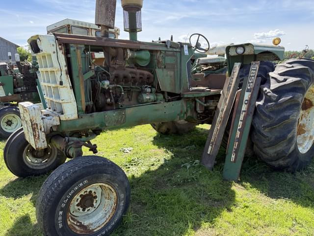 Image of Oliver 1855 equipment image 1