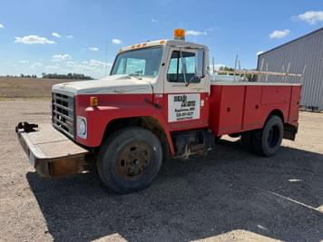 Main image International S1700