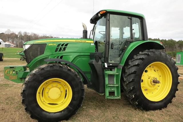 Image of John Deere 6150M equipment image 1