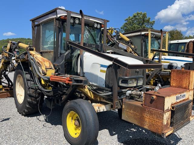 Image of John Deere 6220 equipment image 4