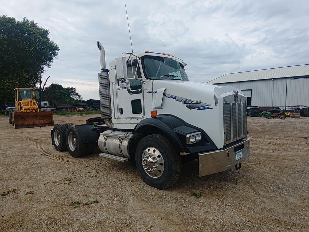 Image of Kenworth T800 Primary image