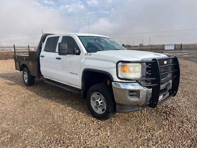 Image of GMC 2500HD equipment image 2