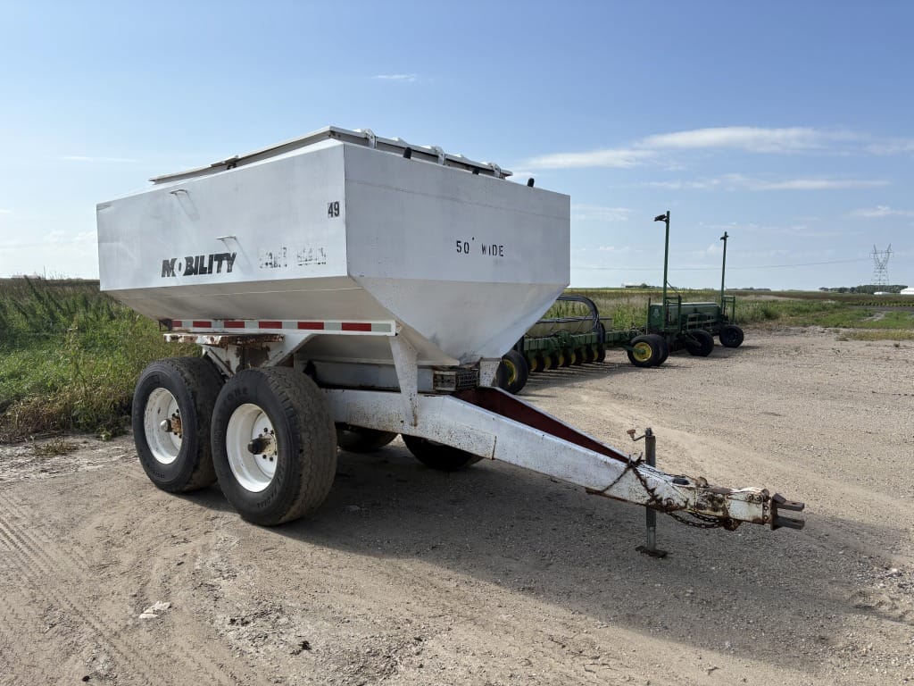 Mobility 900 Equipment Image0