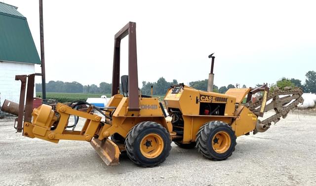 Image of Case DH4B equipment image 1