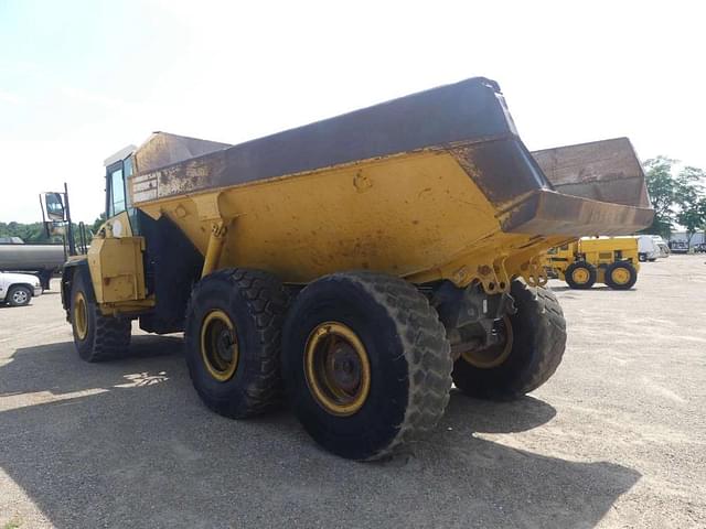 Image of Komatsu HM300-1 equipment image 3