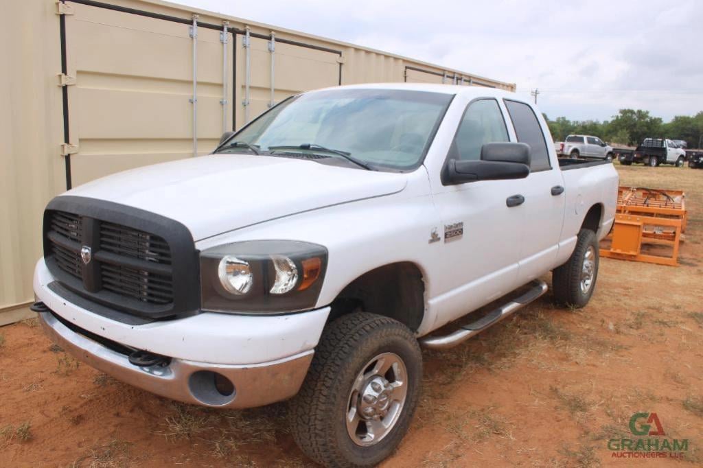 2008 Dodge Ram 2500 Equipment Image0