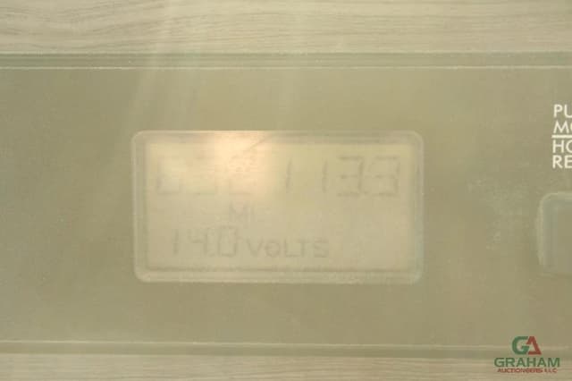 Image of Freightliner 122SD equipment image 4