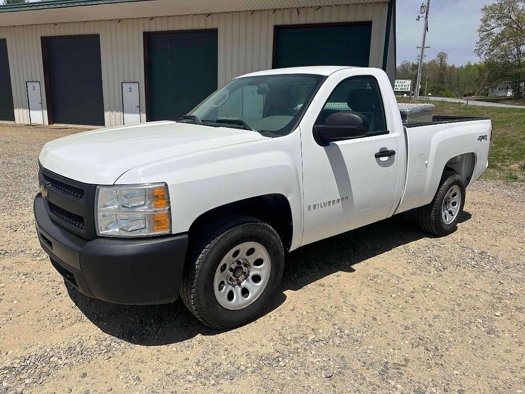 Image of Chevrolet 1500 Primary image