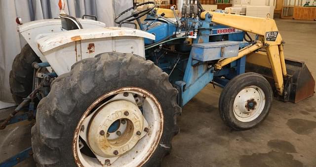 Image of Ford 1000 equipment image 4