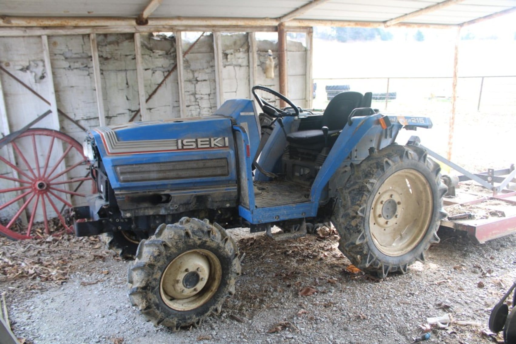 Iseki TA210 Equipment Image0