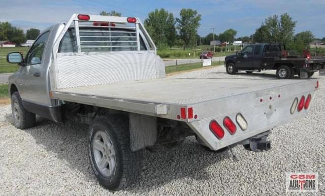 Image of Dodge Ram 1500 equipment image 2