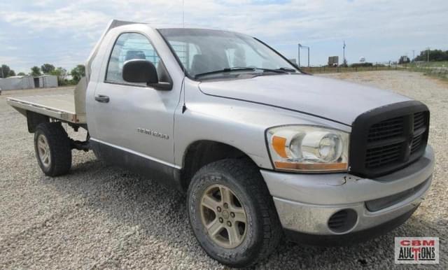 Image of Dodge Ram 1500 equipment image 1