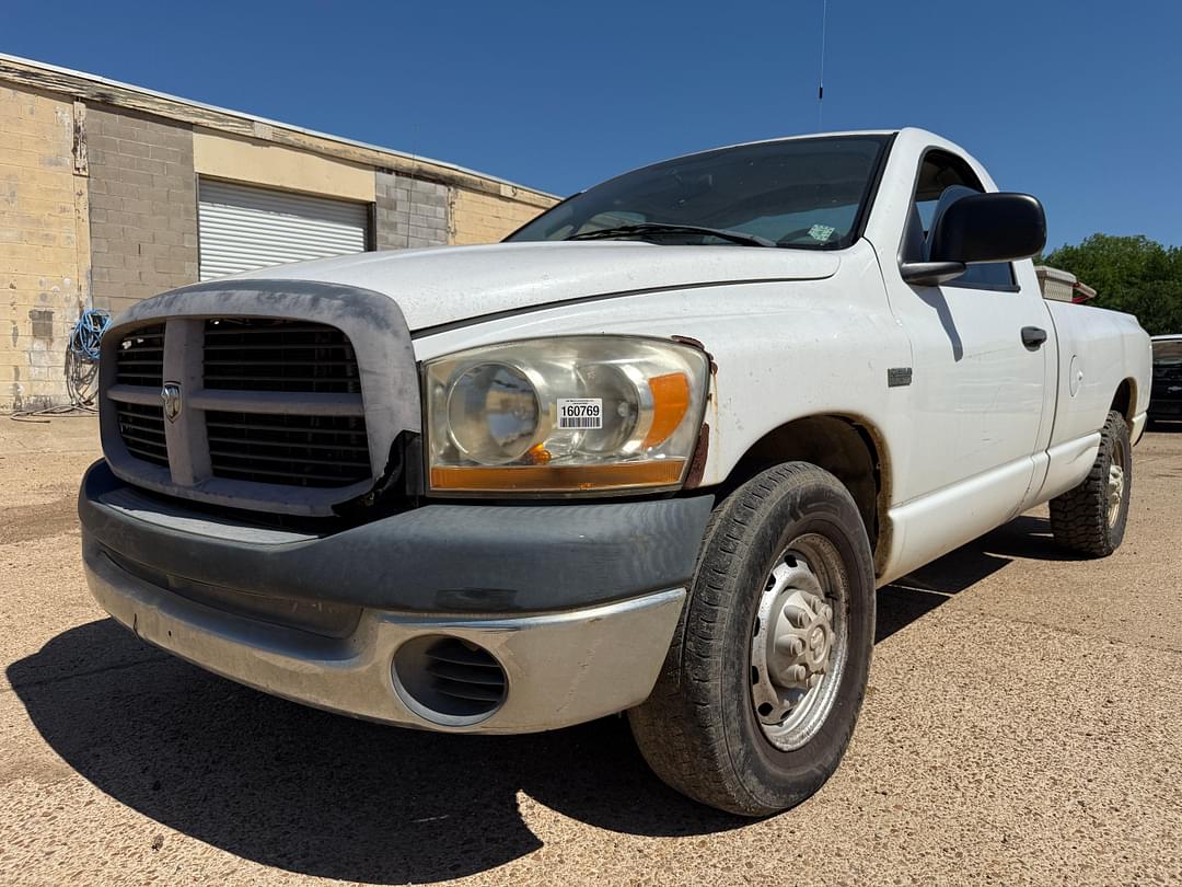 Image of Dodge Ram 2500 Primary image