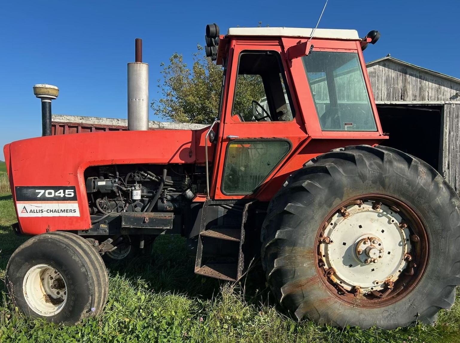 Allis Chalmers 7045 Equipment Image0