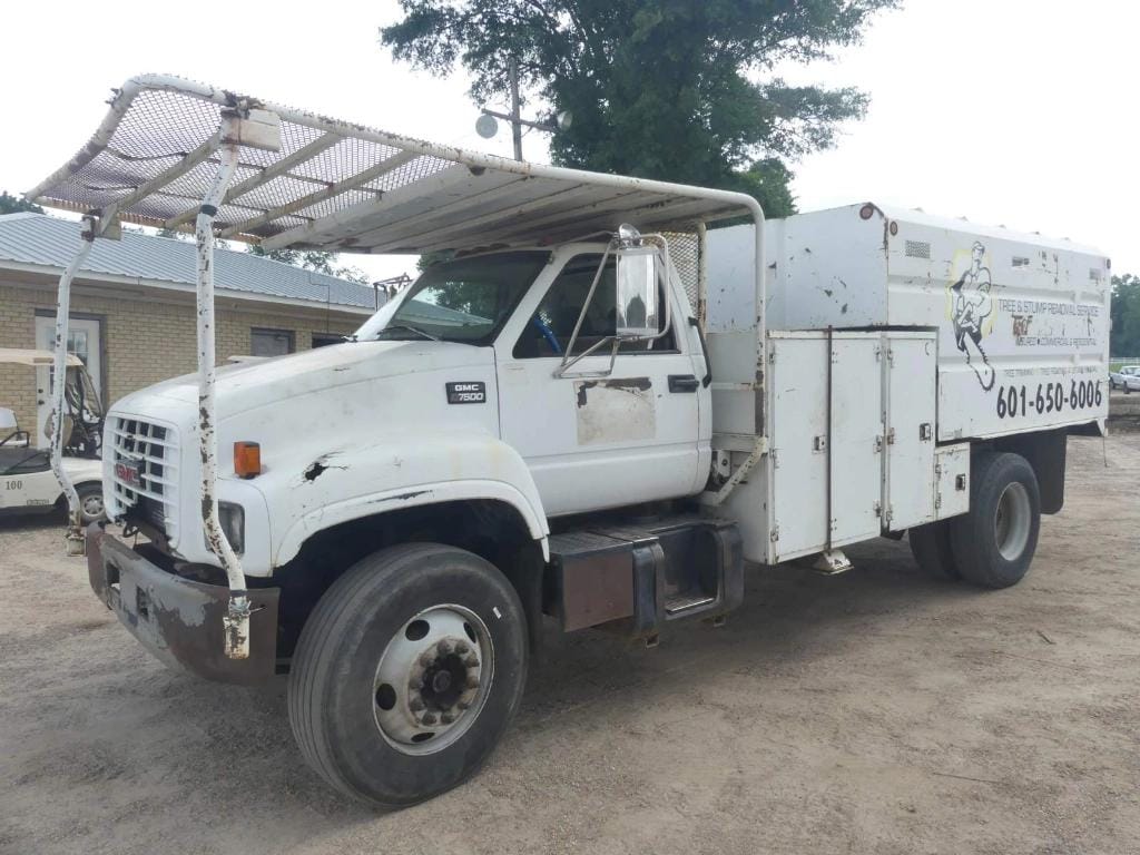 1997 GMC C7500 Equipment Image0