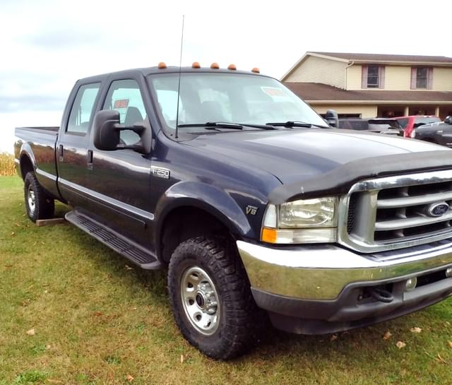 Image of Ford F-250 equipment image 1