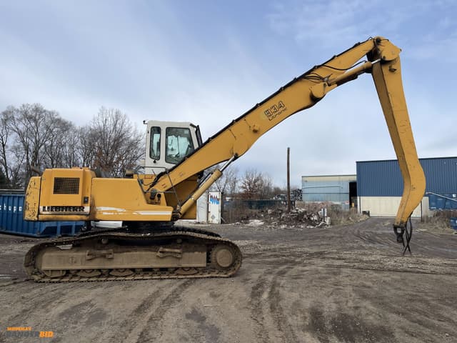 Image of Liebherr R934B equipment image 4