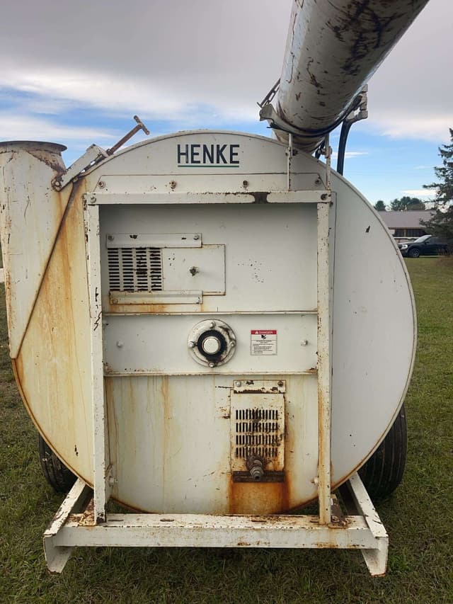 Image of Henke B745 equipment image 3