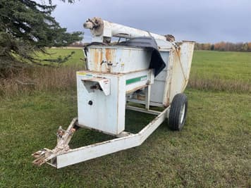 Main image Henke B745