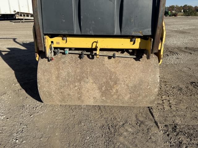 Image of Bomag BW120AD-3 equipment image 3